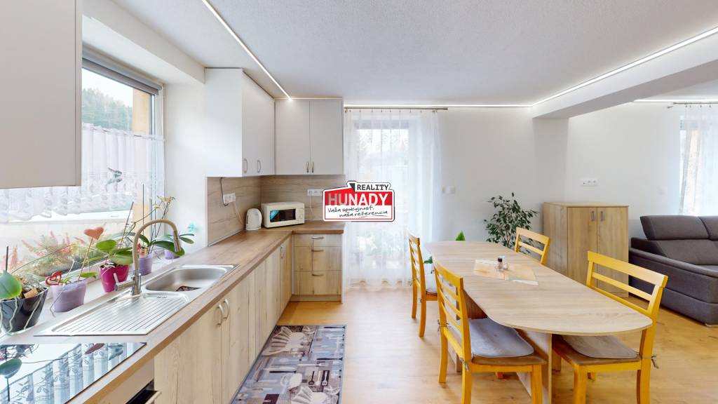 PREDANÉ (120 m²) 2 BYTOVÉ JEDNOTKY (BJ č. 2 - 84 m2) - 5