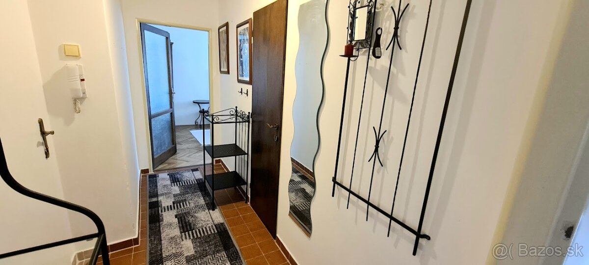 Byt 2 izbovy Tyrsovo nabrezie - 5