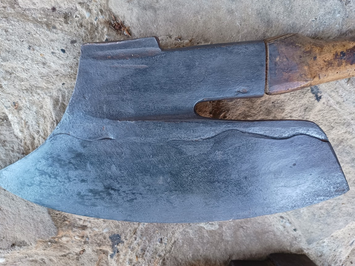 sekera,sekery,hoblík,nebožiec,staré náradie, topor uu - 5