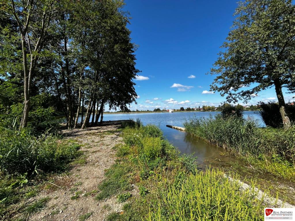 REB.sk zabehnutý multifunkčný rekreačný areál (kemp) Kuchyňa - 5