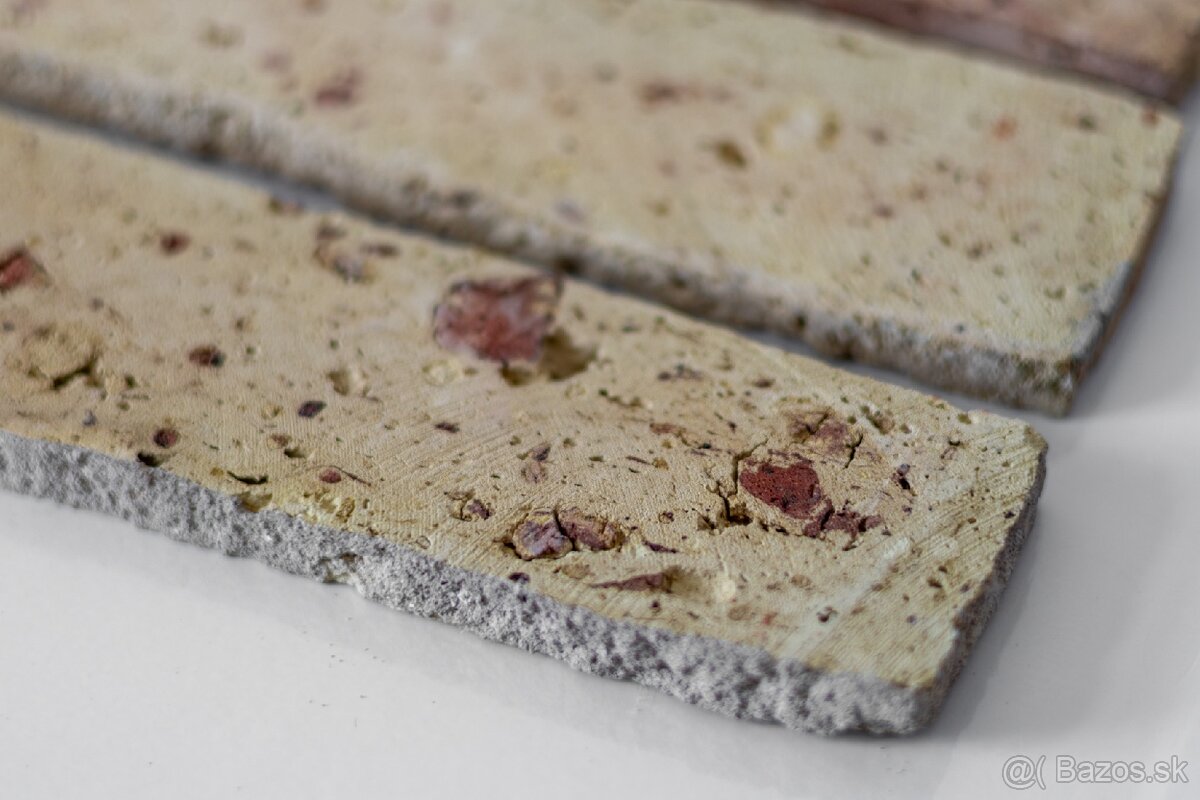 Ručne rezaný rustikálny tehlový obklad - vnútorný rez biely - 5