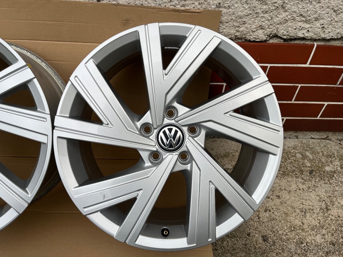R18 Alu disky 5x112 na VW / Škoda / Audi / Seat - 5
