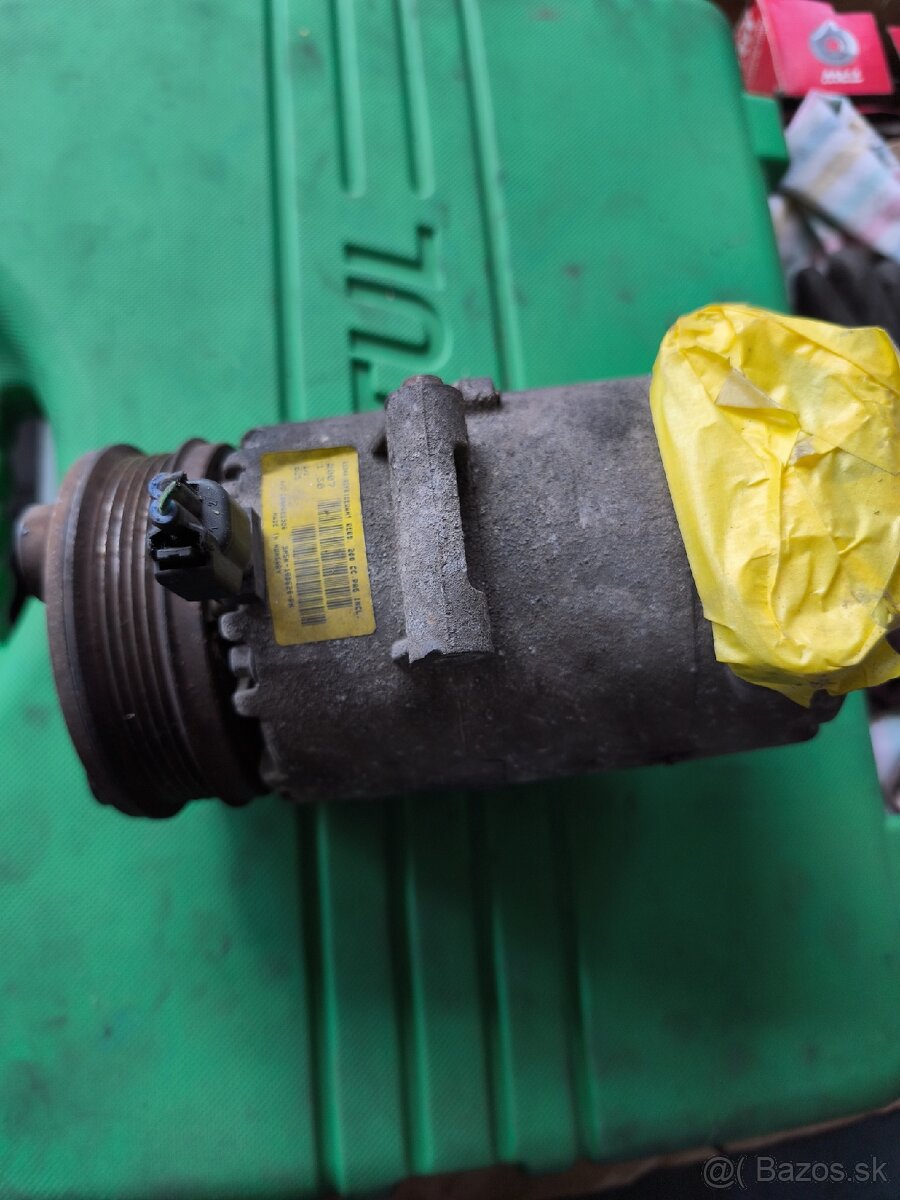 Predám 2 alternatory , kompresor klímy, poduški morora - 5