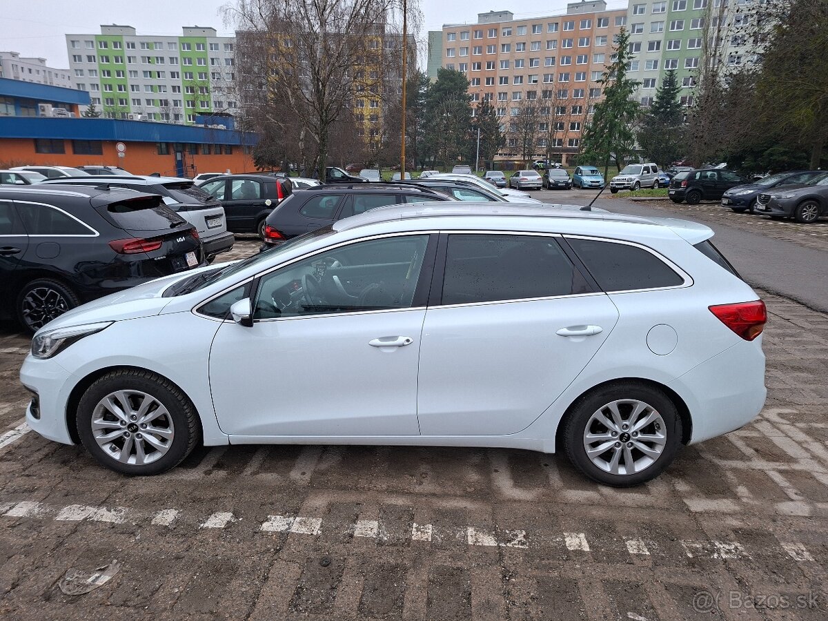 KIA CEED SW r.v.2016 - 5