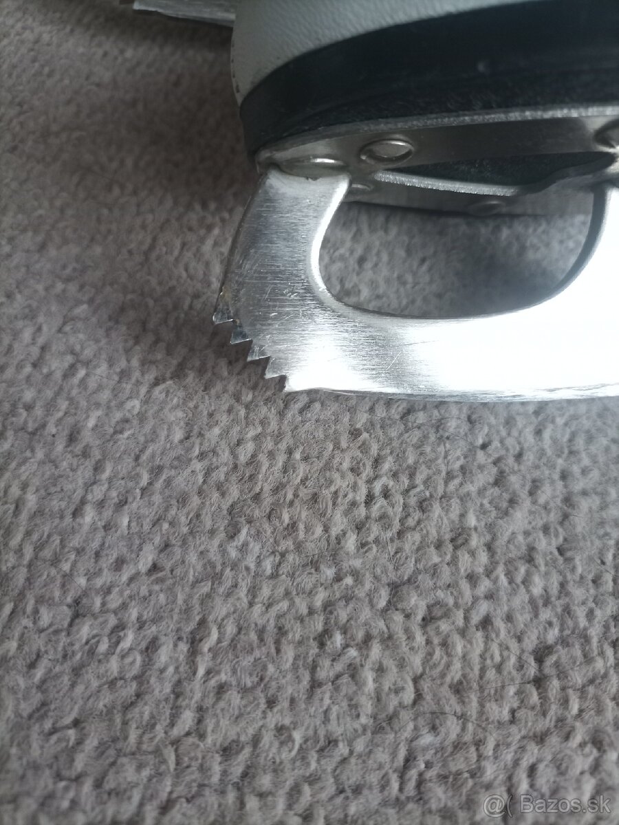 Dievčenské korčule veľ 33 - 5