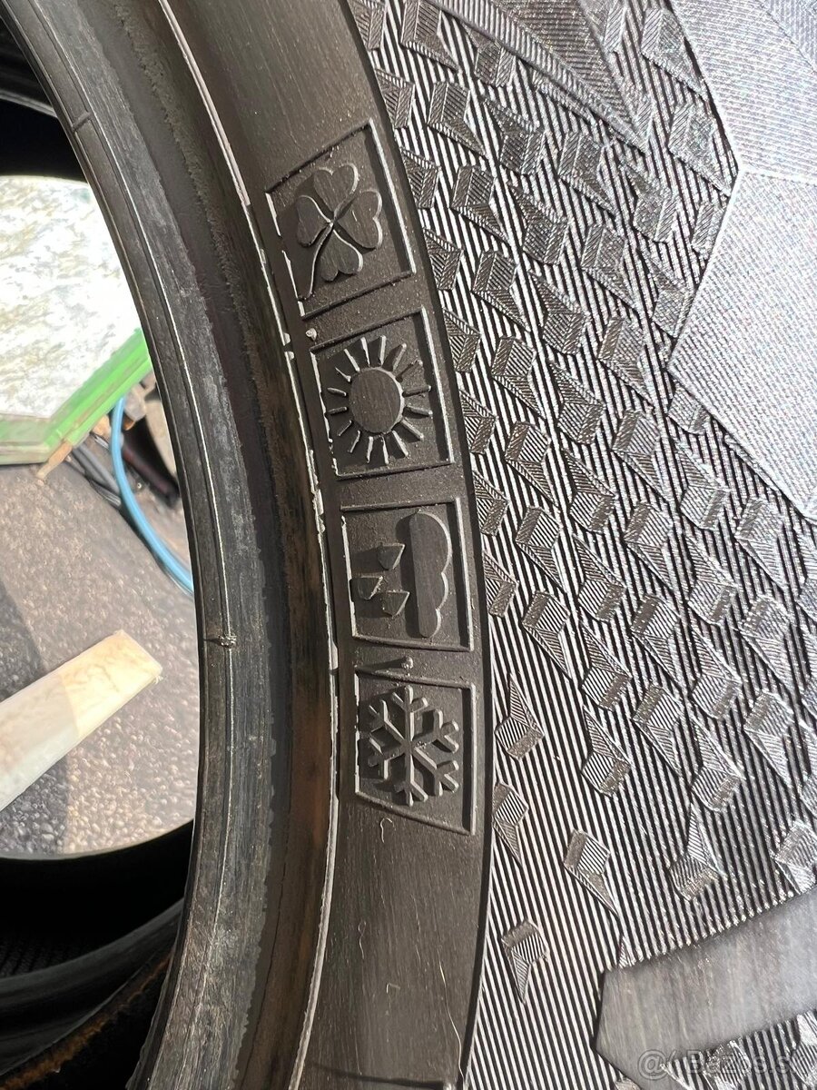 Celoročné pneumatiky vredestein 175/65R14 - 5