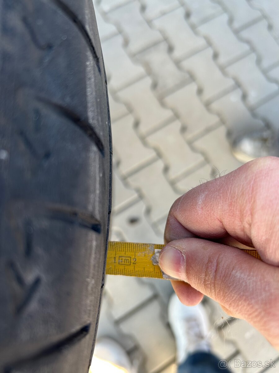 Pirelli 225/50R18 Letne - 5