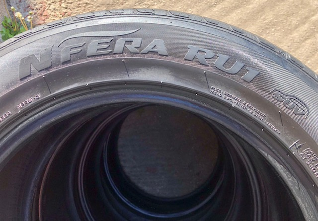 235/55 r17 Nexen - 5