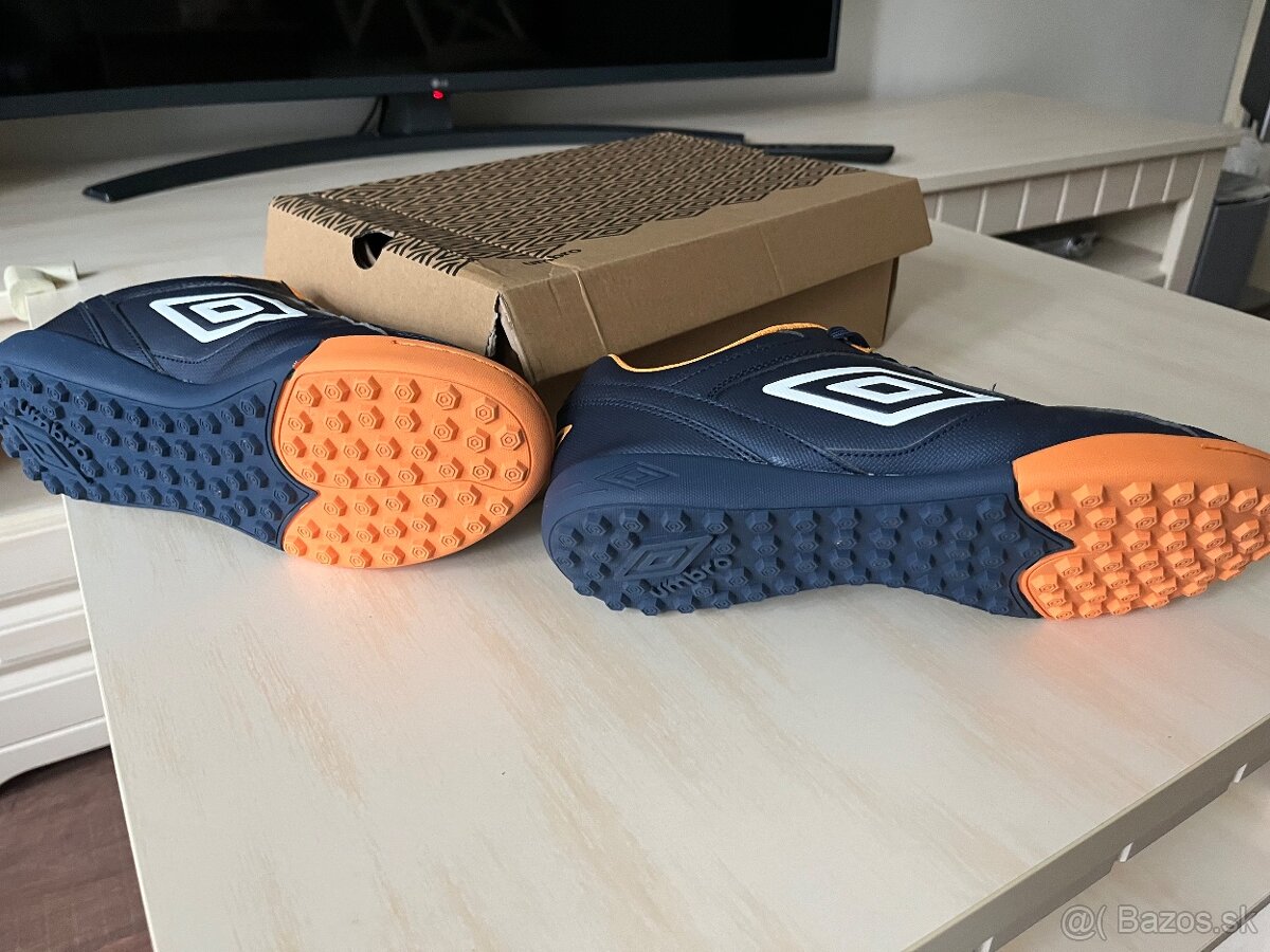 Halovky Umbro Flag - 5