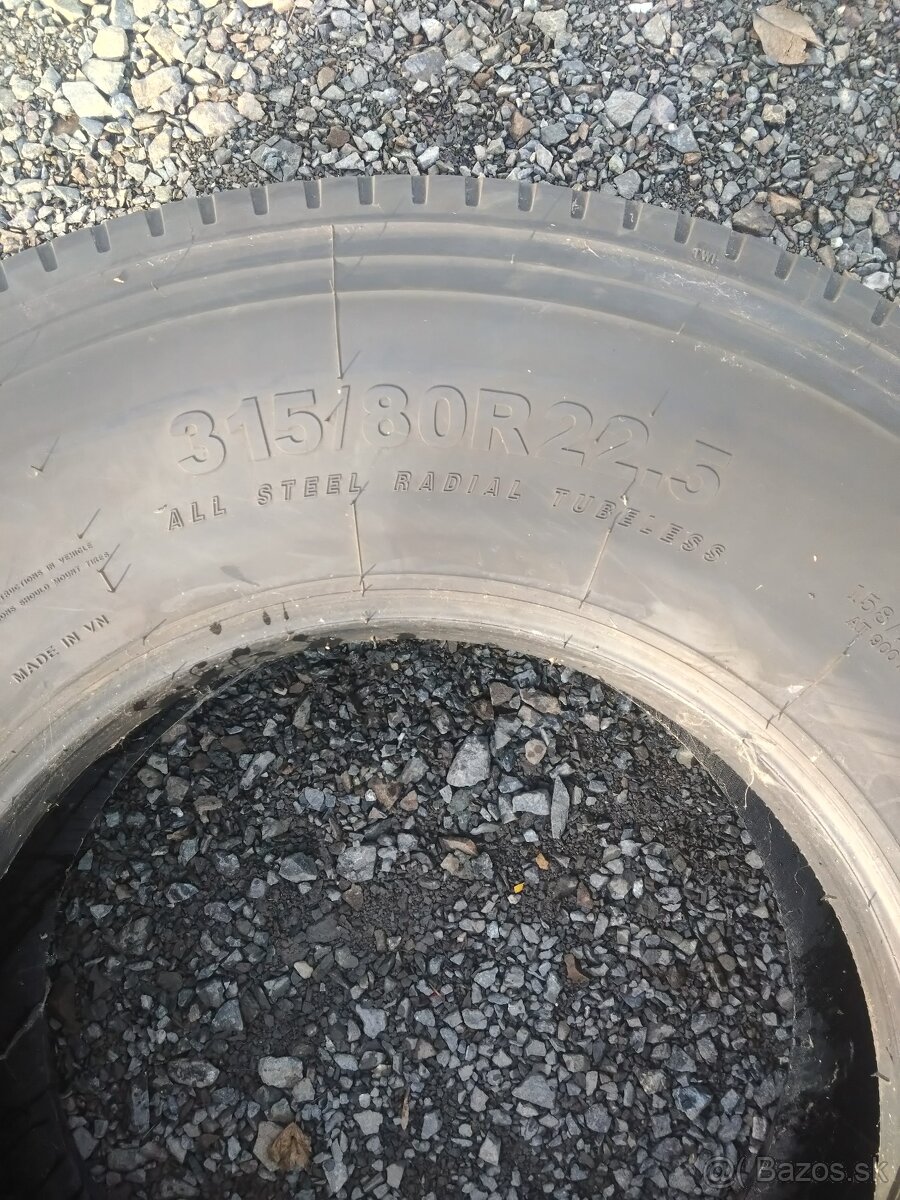 Pneumatiky 315/80R22,5 - 5