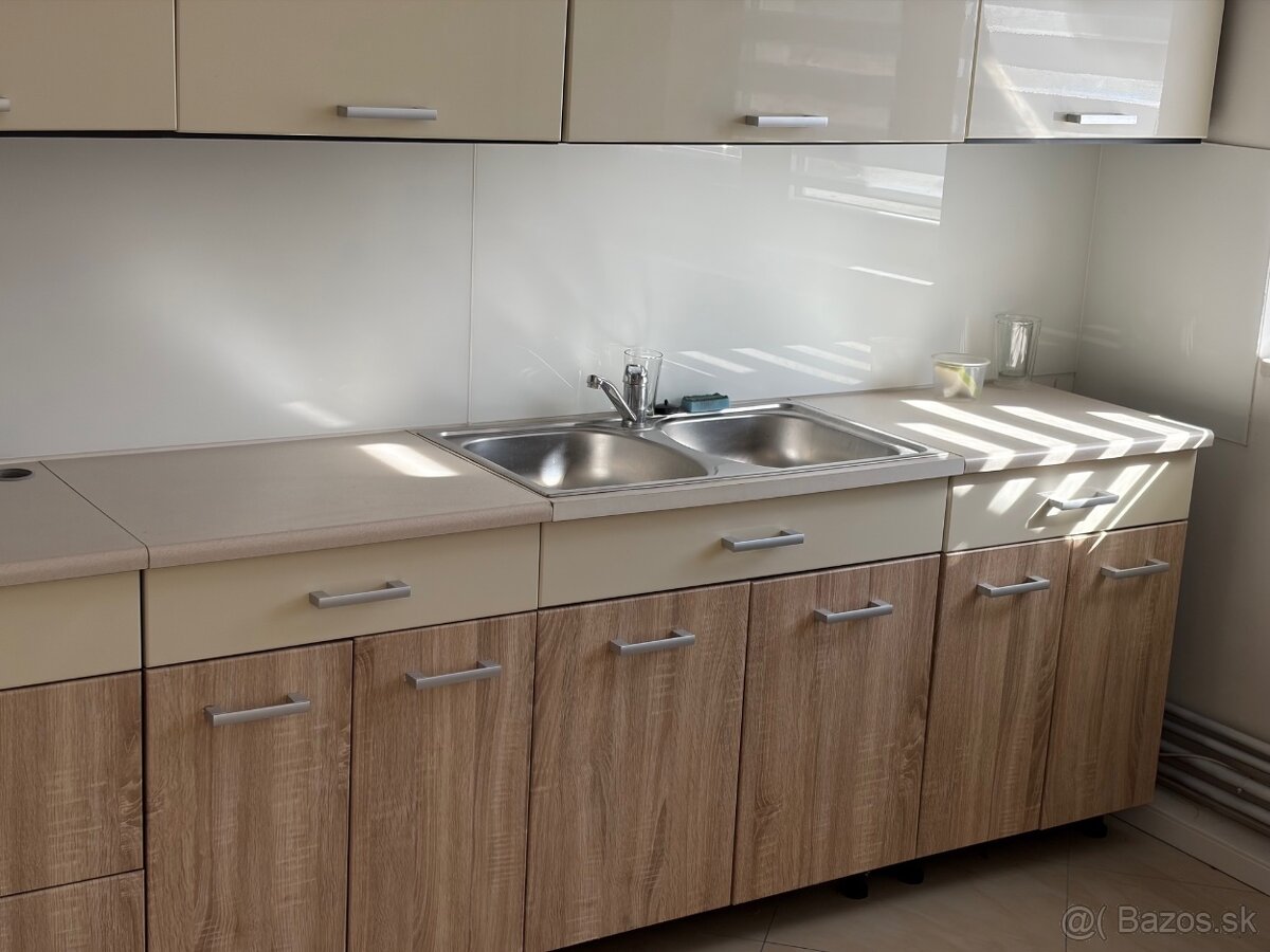 Prenájom Priestoru - 5