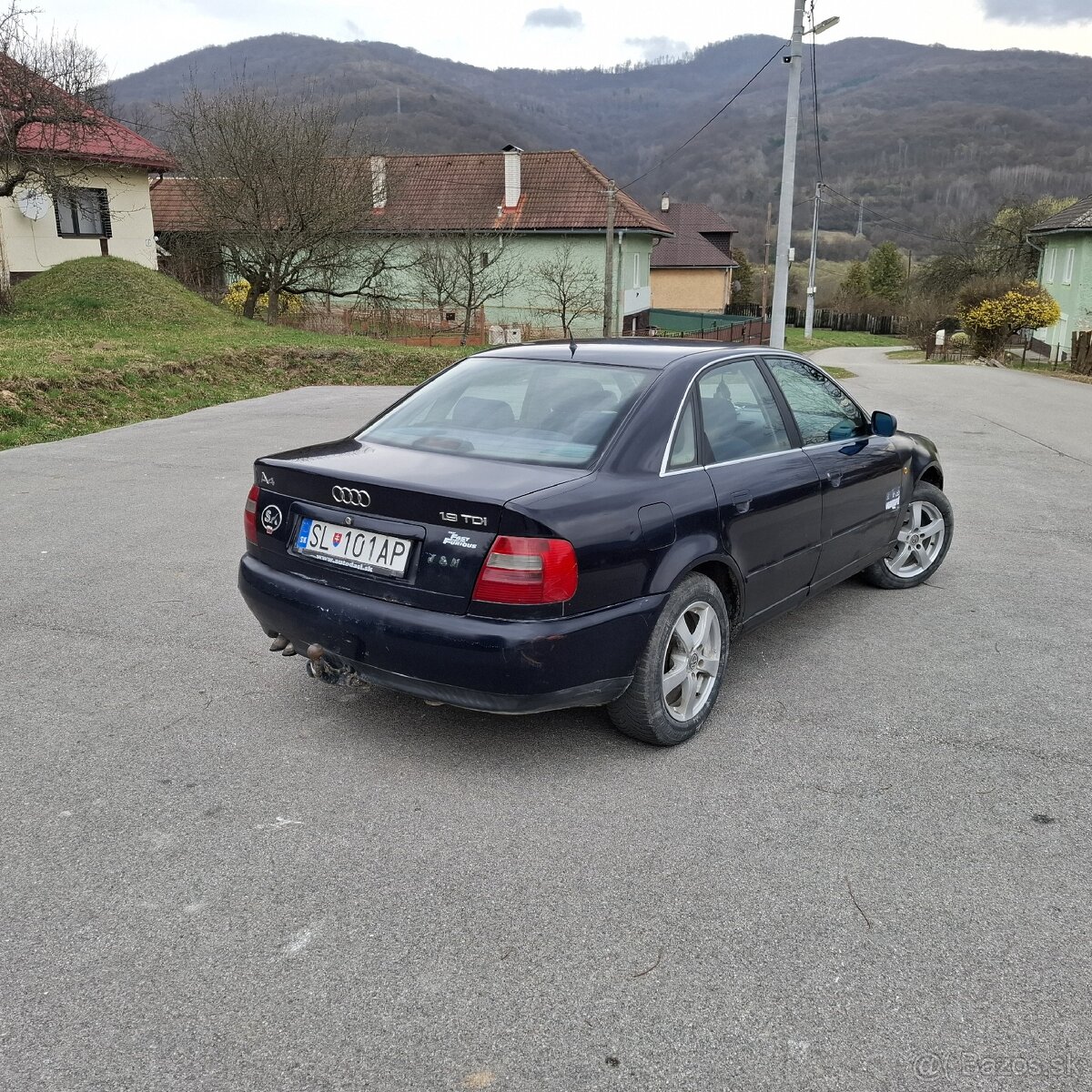 Predám audi a4 b5 1.9tdi 66kw - 5
