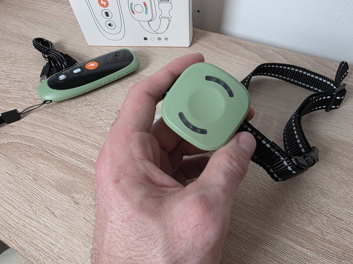 Predám nový elektrický výcvikový obojok PT085 do 1000m - 5