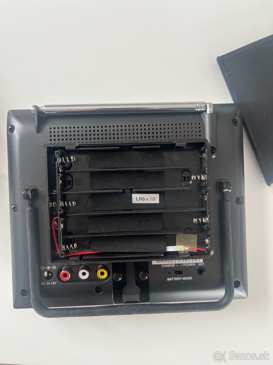 Roadstar TV 7” LCD-7114KL - 5