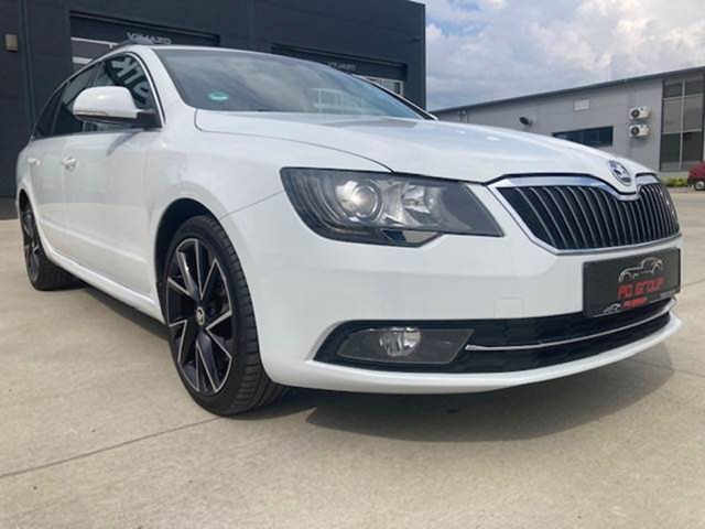 Škoda Superb Combi 2.0 TDI DSG,2015,NAVI,XENON - 5