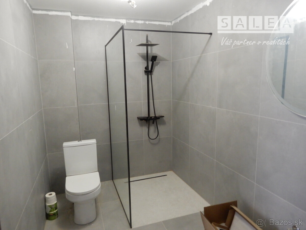 Pekný rodinný dom, 300 m2, kompletná rekonštrukcia, Hronské - 5