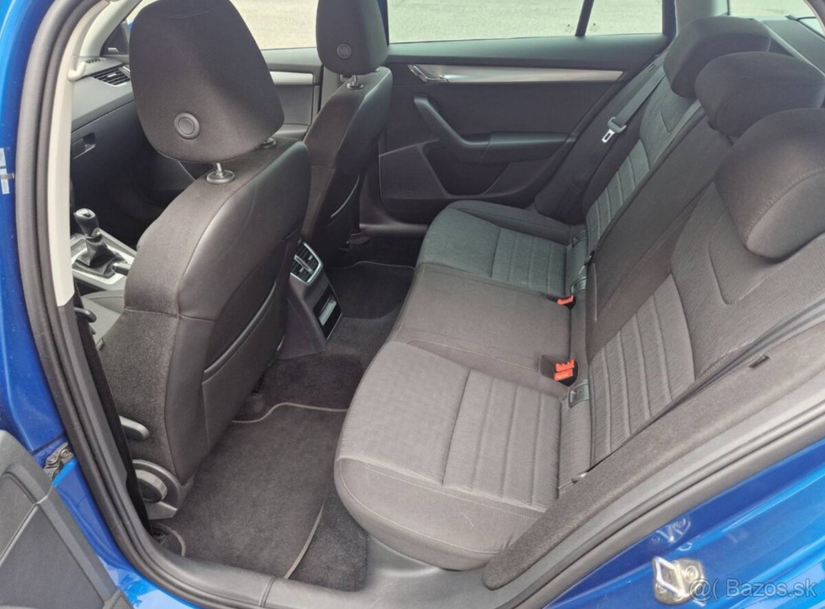 Škoda Octavia Combi Elegance/Style - 5
