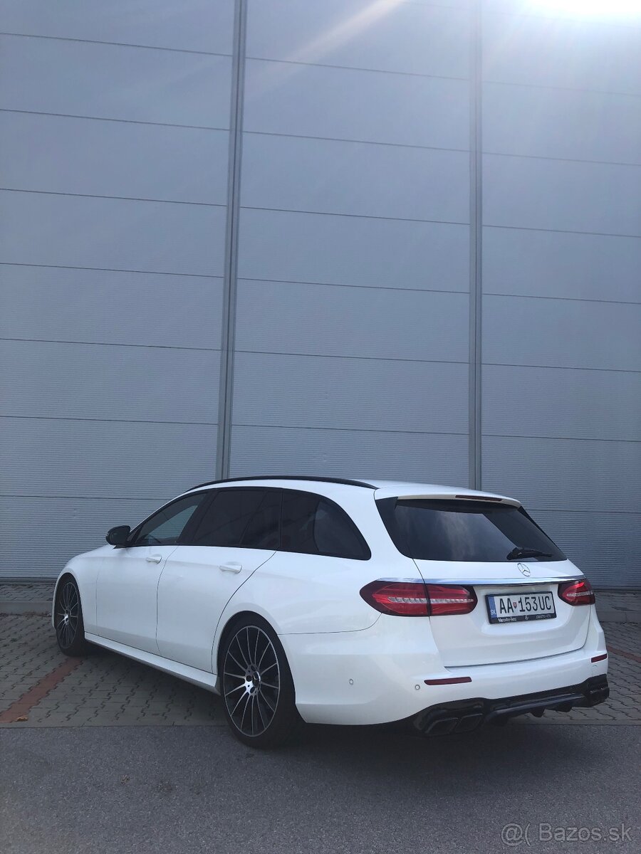 Mercedes Benz E class 220d AMG Line 4MATIC - 5