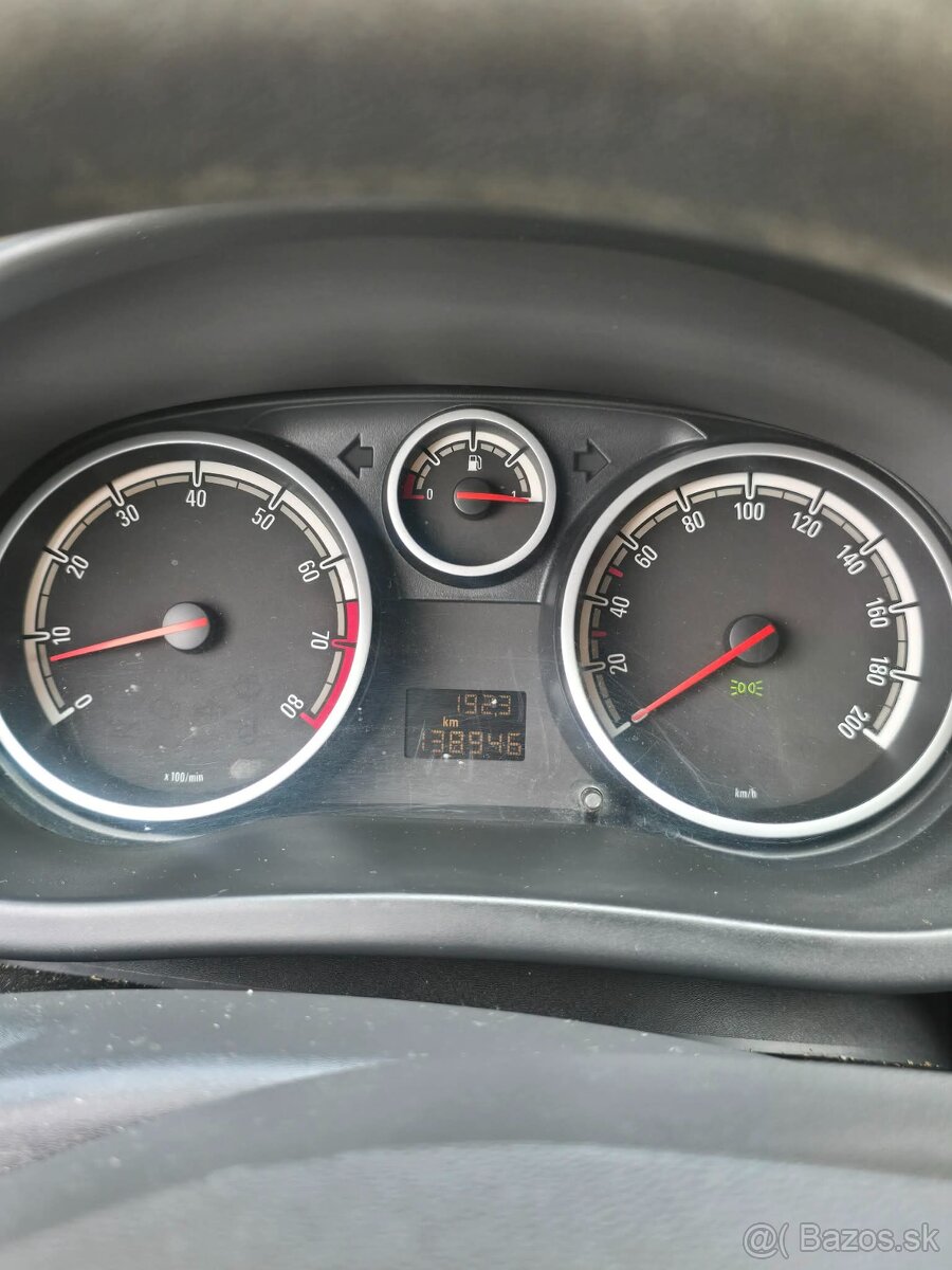 Opel Corsa - 5