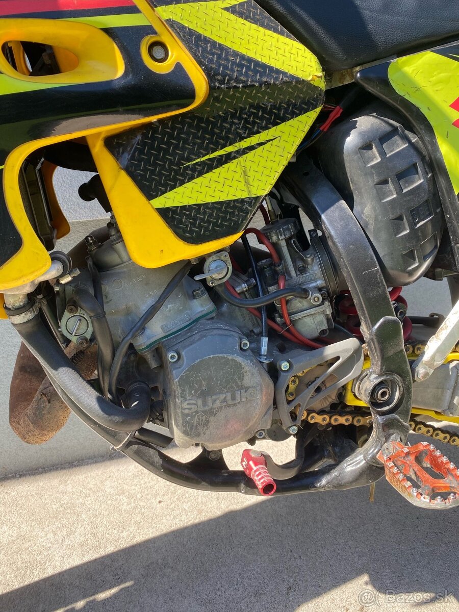 Suzuki RM 125