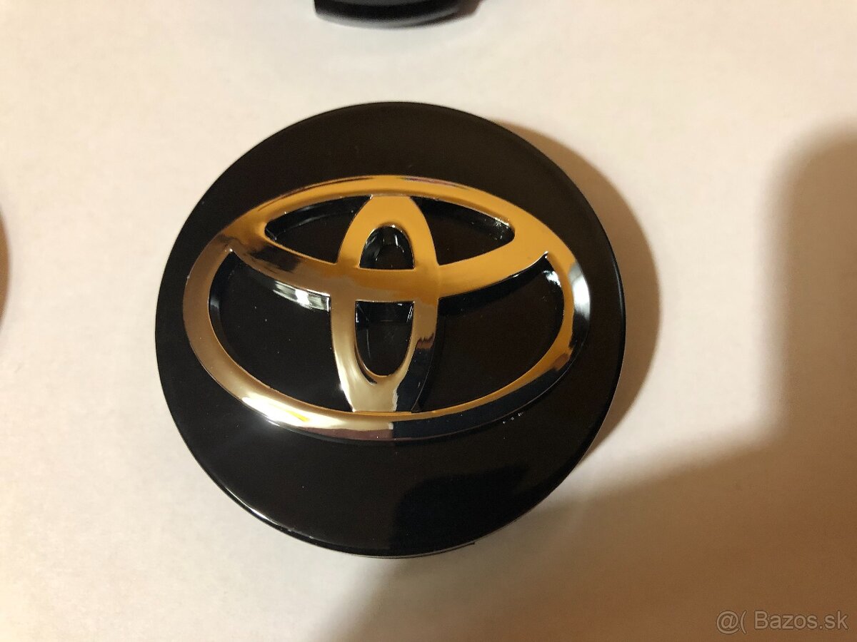 Stredové krytky (pukličky) Toyota priemeru 57,60 a 62 mm - 5