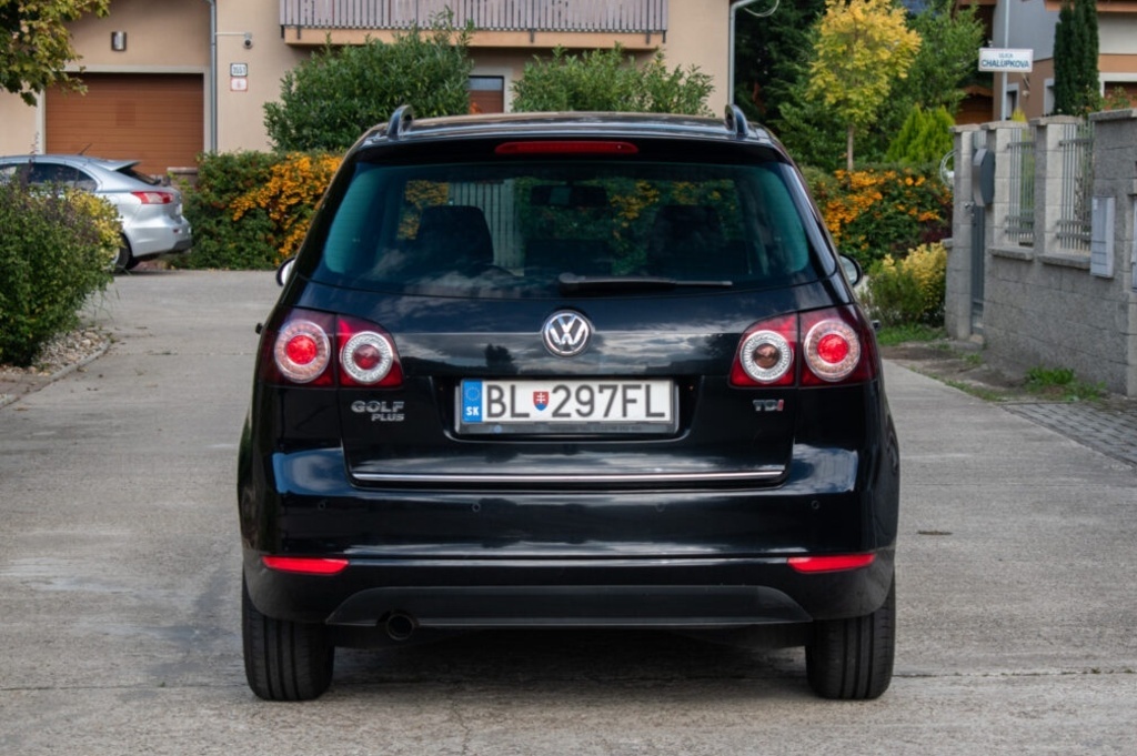 Volkswagen Golf Plus 1.6 TDI Comfortline - 5