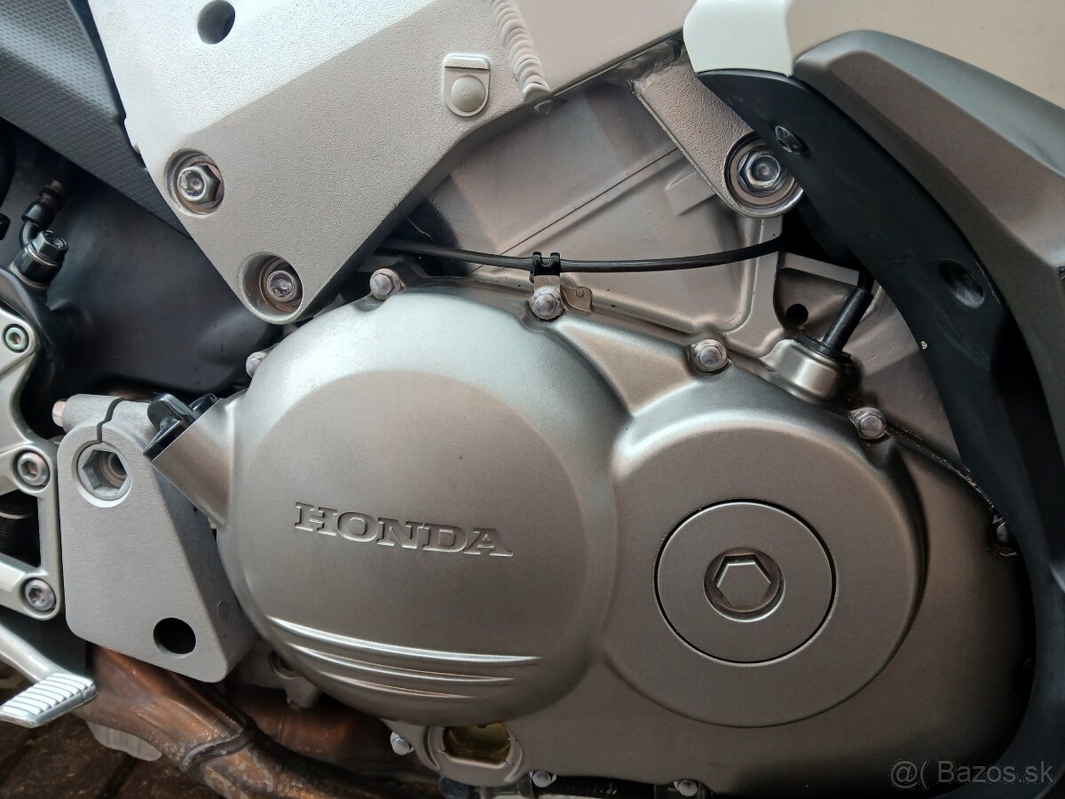 Honda VFR 800 Crossruner - 5