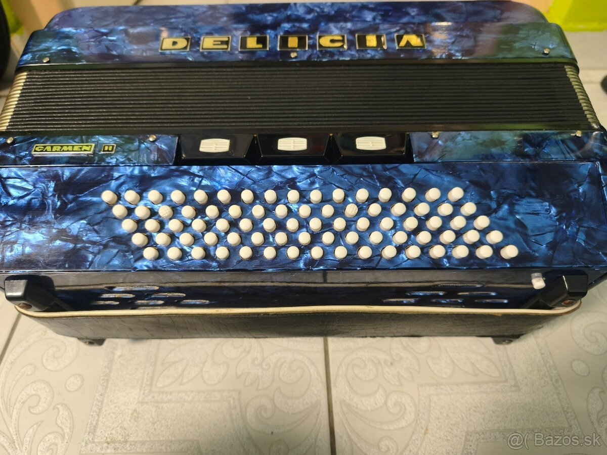 Predám Harmoniku Delicia CARMEN II - 5