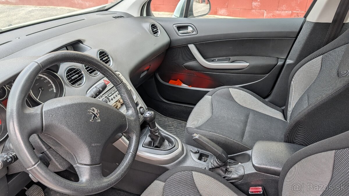 Predam Peugeot 308 benzin r.v.2013 - 5