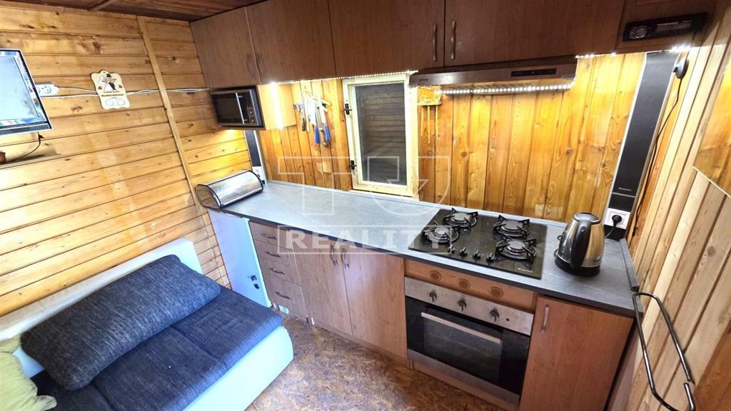 ZÁHRADNÁ CHATKA VO VYHĽADÁVANEJ LOKALITE - MOJŠOVÁ LÚčKA... - 5