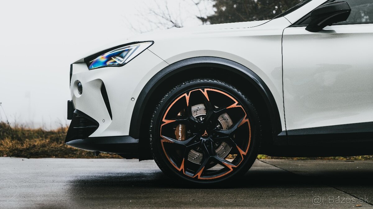 CUPRA FORMENTOR VZ5 - 5