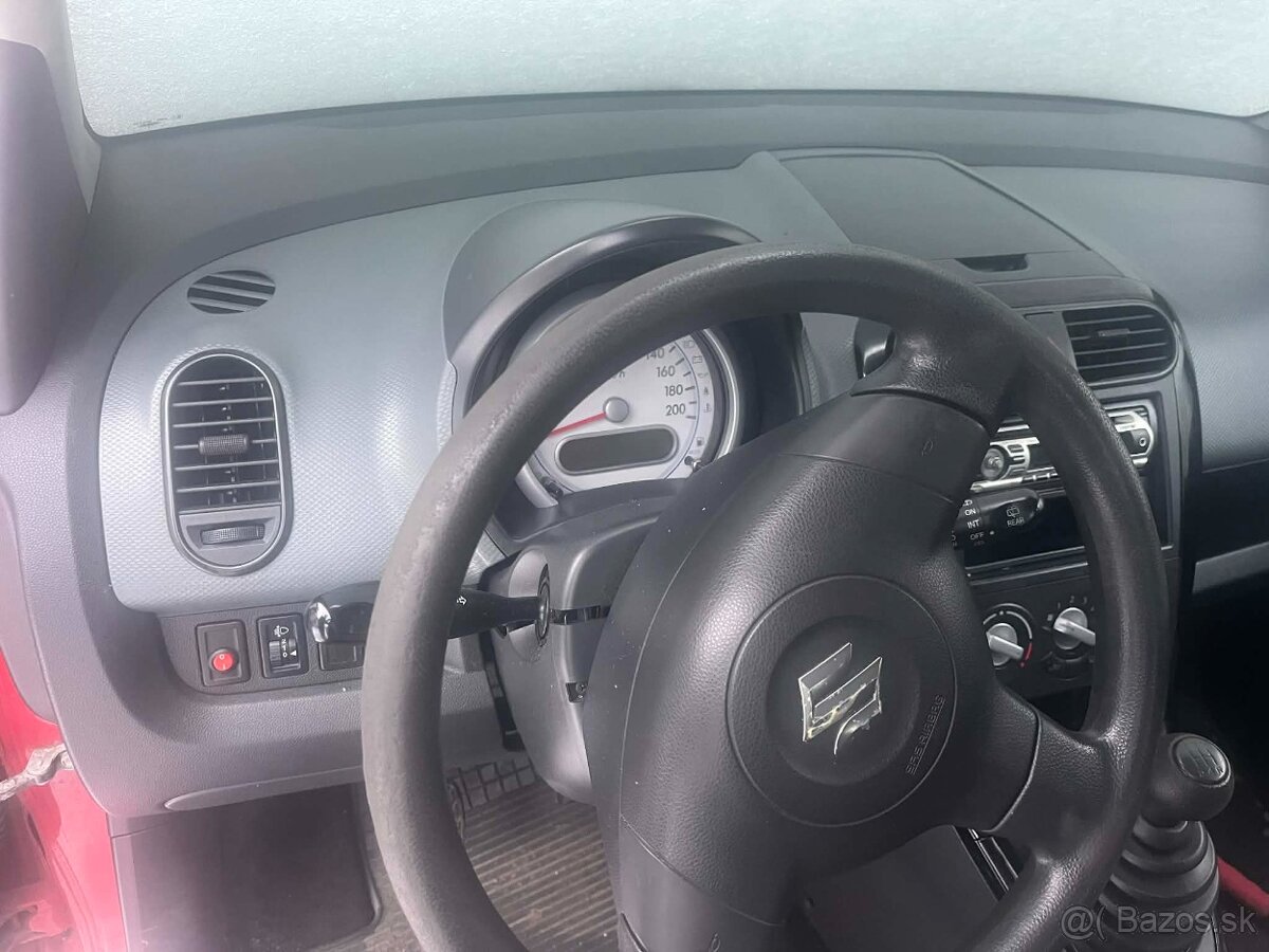 Suzuki Splash - 5