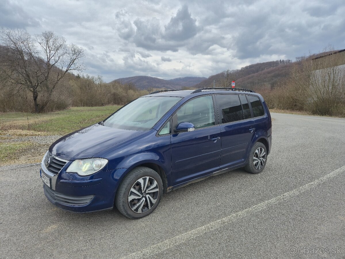 Volkswagen Touran 2.0 TDI Dsg - 5