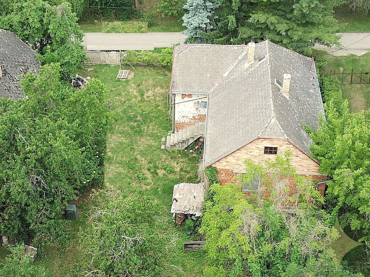 Rodinný dom v prírodnom prostredí na okraji obce Príbelce, o - 5