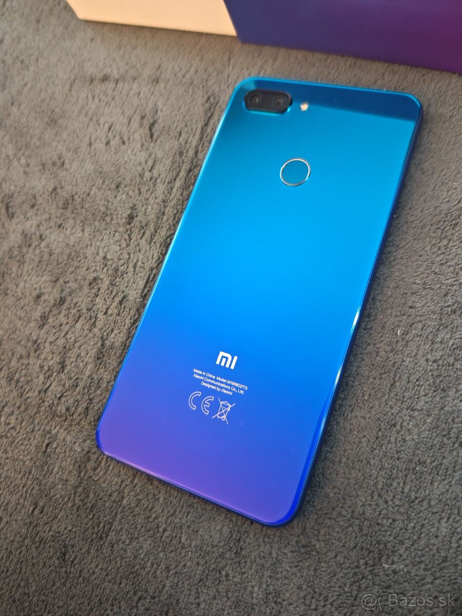 Xiaomi Mi 8 lite 4/64 - 5