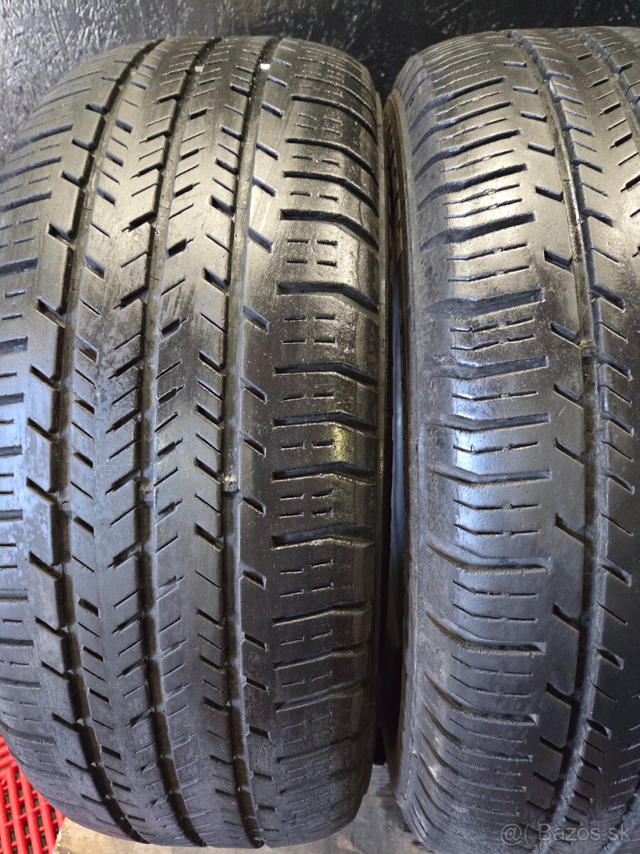 215/65 R15C Michelin letne pneumatiky - 5