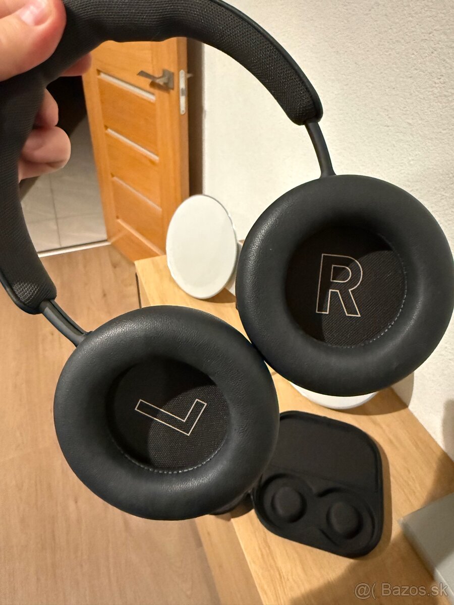 Bang & Olufsen Beoplay HX - 5
