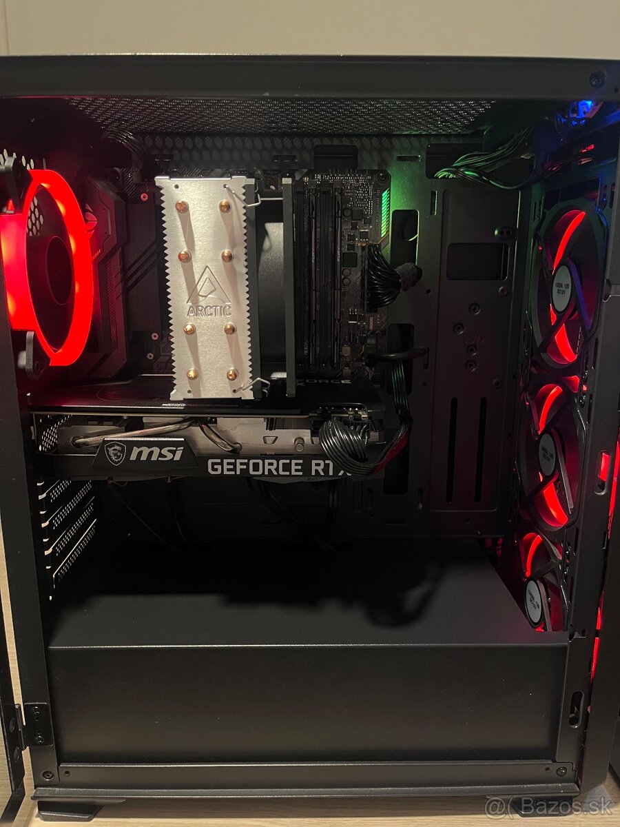 i5 10400F / RTX 3070 / 16GB RAM / 1TB - 5