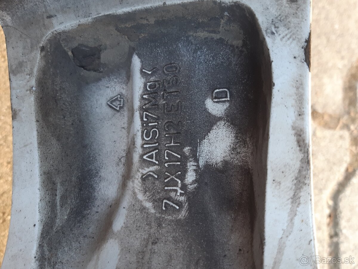 Elektrony Skoda R17 - 5