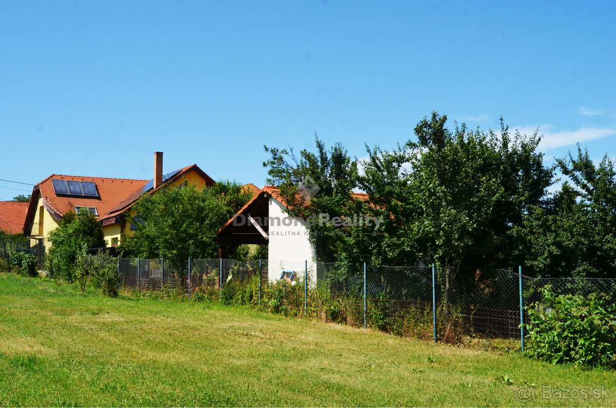 Slnečný stavebný pozemok Košice-Pereš, bez stavebnej uzávery - 5
