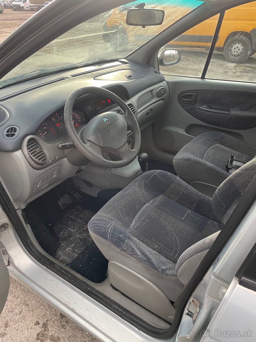 Predám Renault Scenic - 5