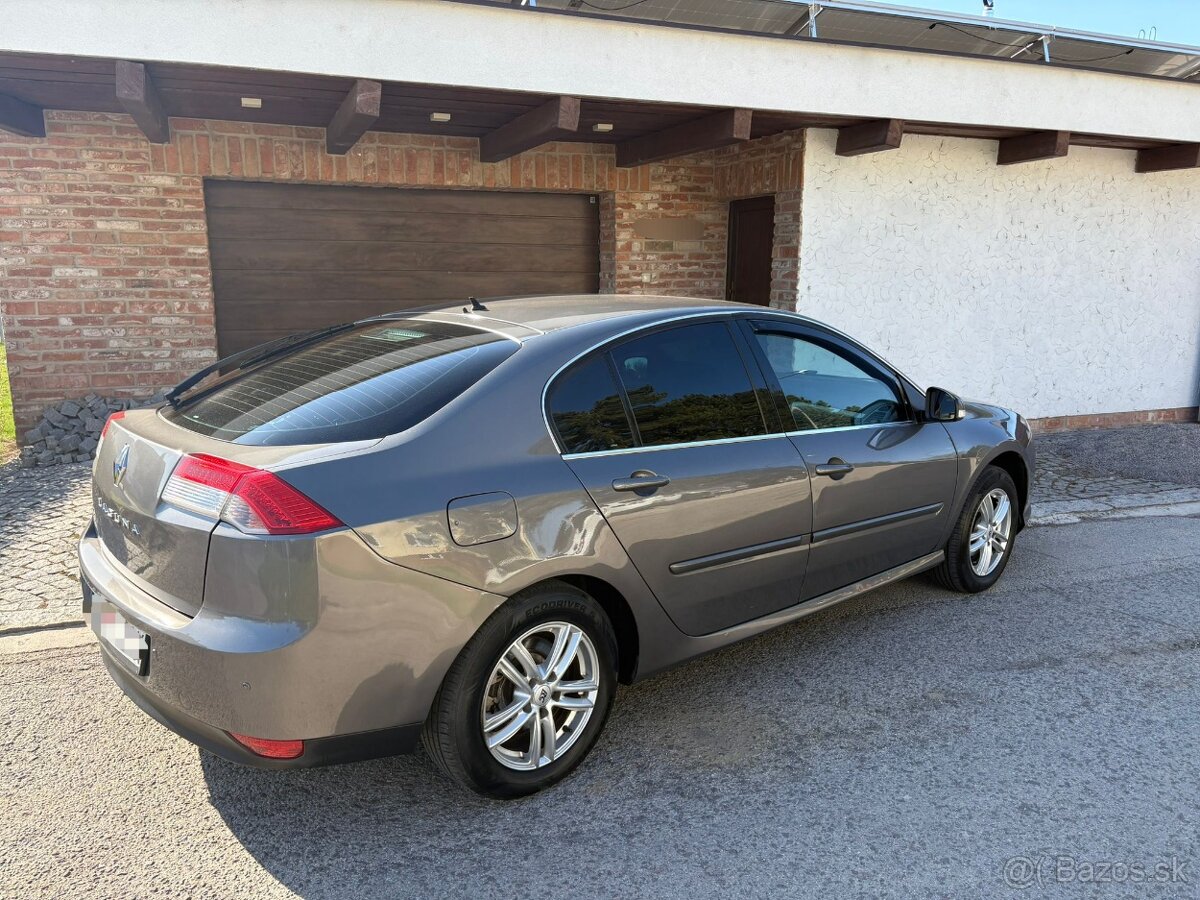 Renault Laguna 1.5 dCi 81KW EXKLUZÍV - 5