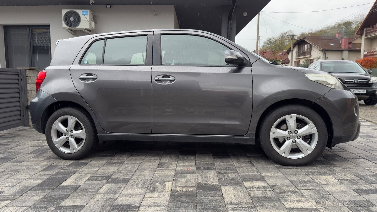 Toyota urban cruiser 1,3 benzin - 5