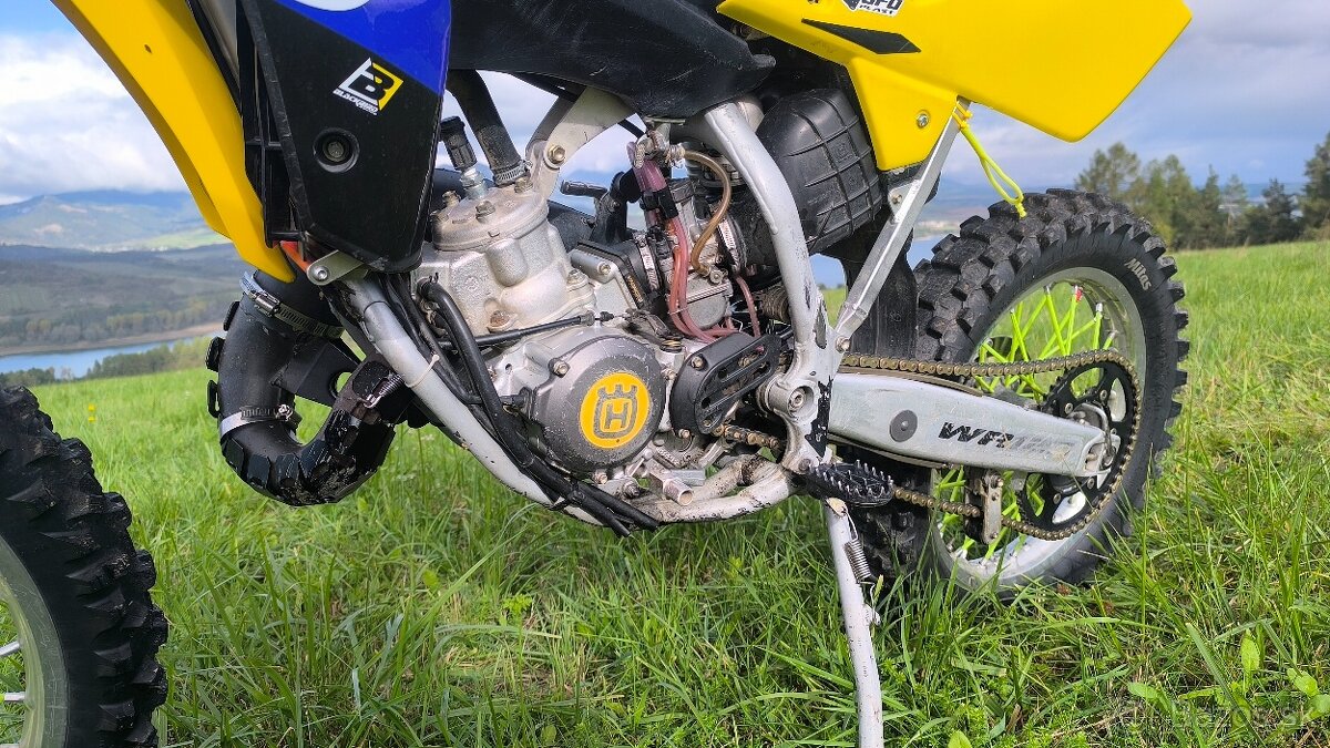 Husqvarna WR 125 2008 plne otvorená - 5