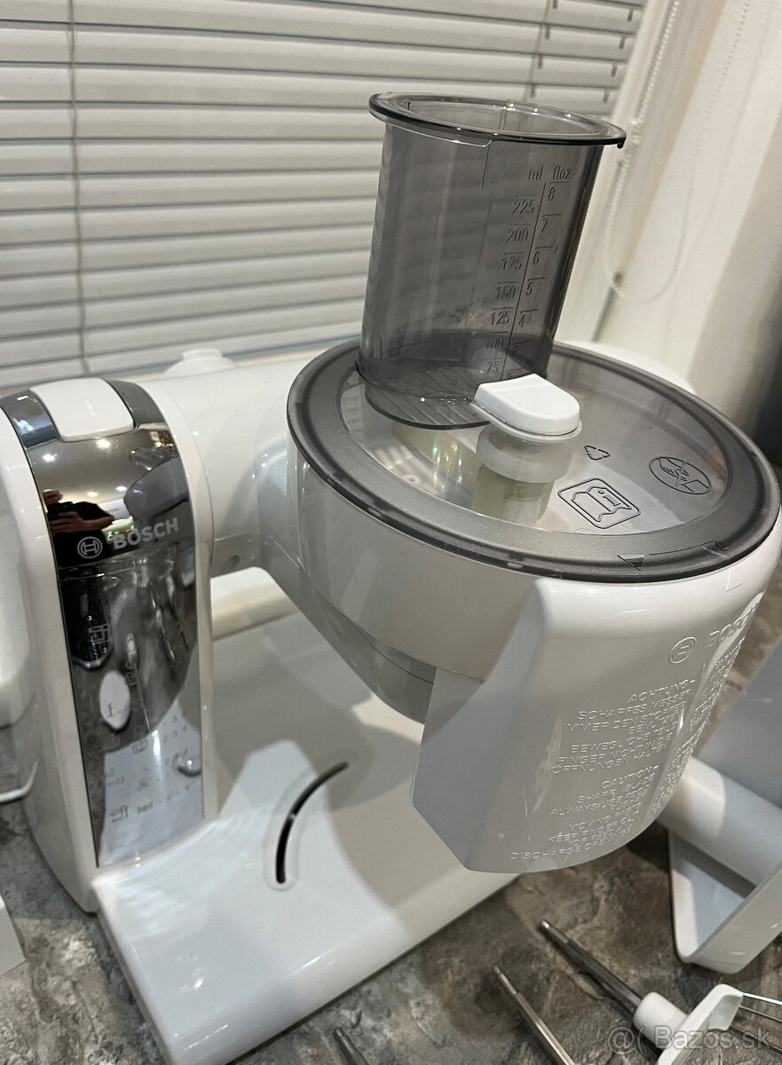 Bosch MUM 48CR1/05 kuchynský robot - 5