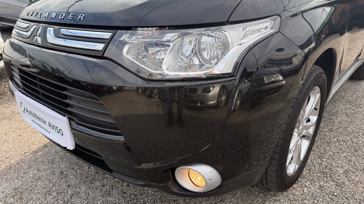 Mitsubishi Outlander 2.2 DI-D Intense - 5
