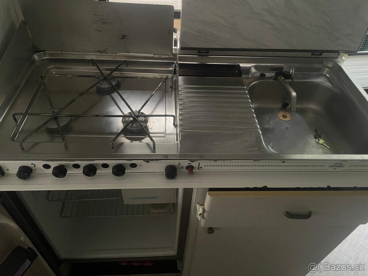 Hobby 440, předstan, WC, 4 osoby, STK, 100km/h - 5