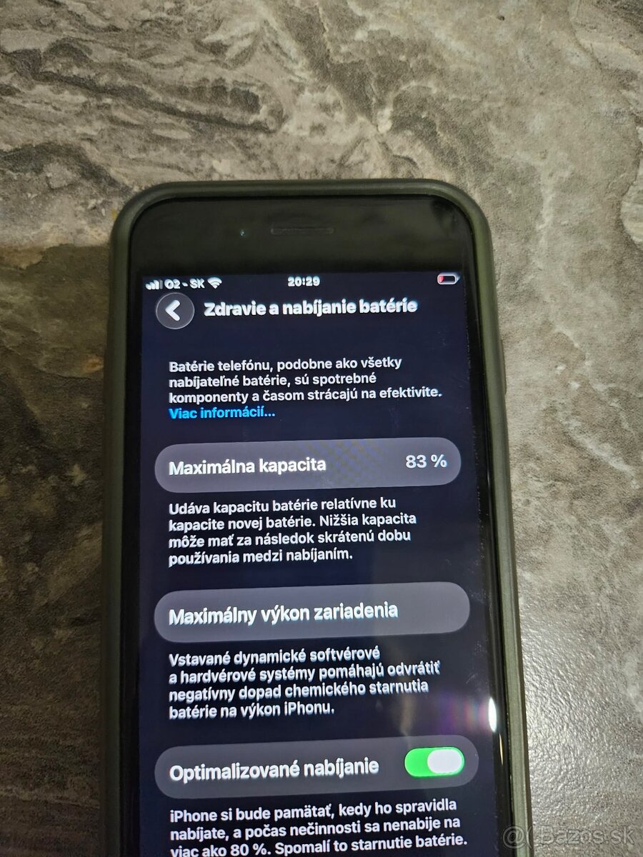 Predám IPhone SE 64gb - 5