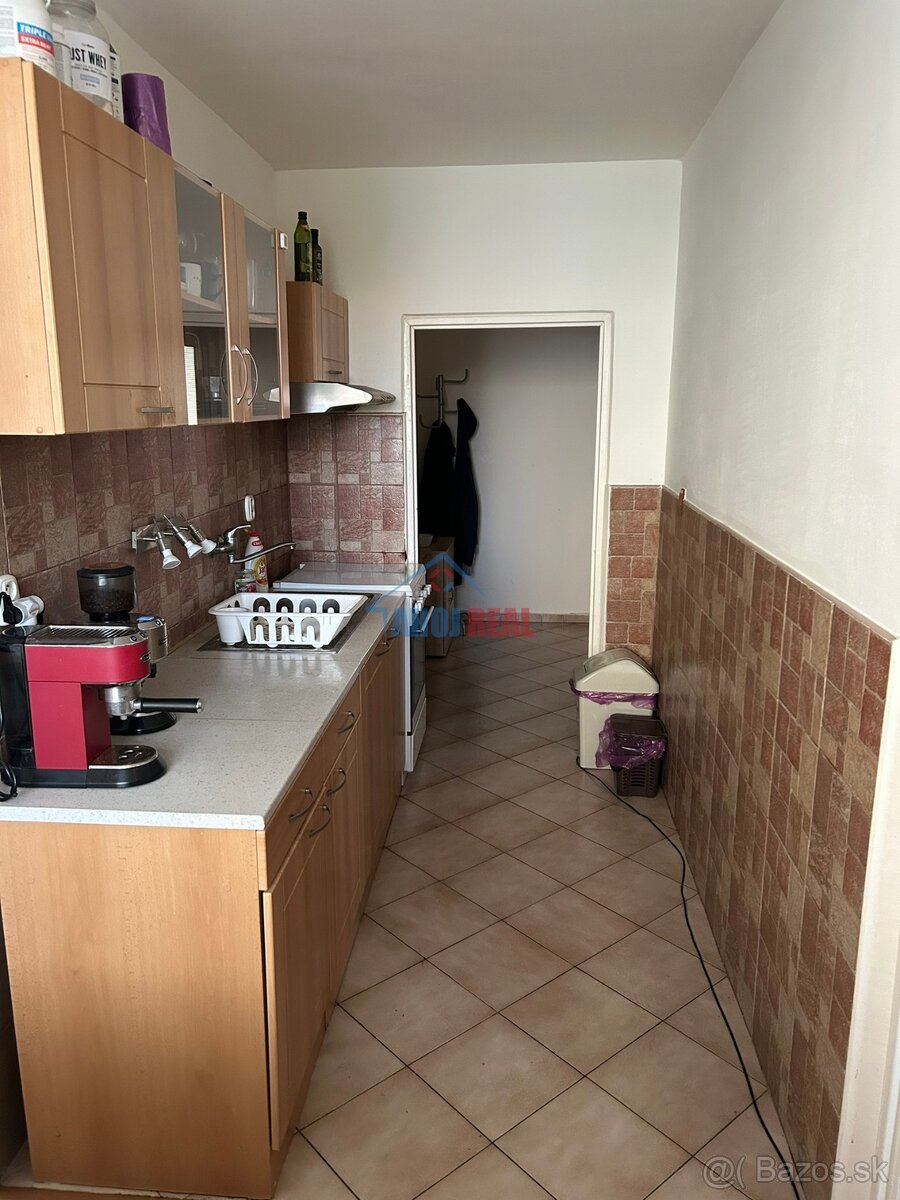 PREDAJ 2-IZB byt v RUŽINOVE pri OC RETRO. - 5