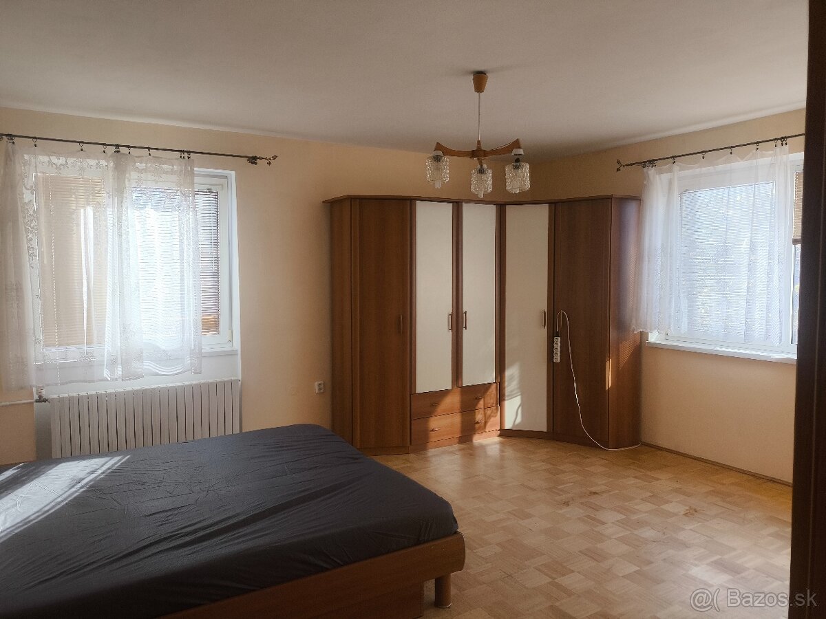 Prenájom Šaľa Pázmaňa 135m² - 5